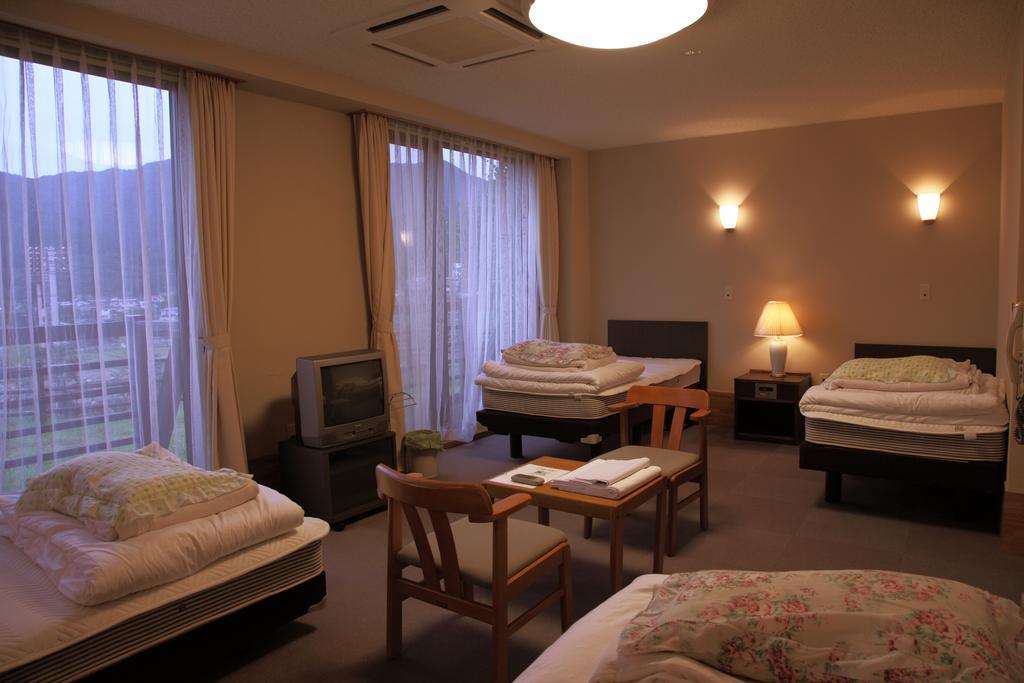 Kaze No Hibiki Hotel Nikko Bagian luar foto